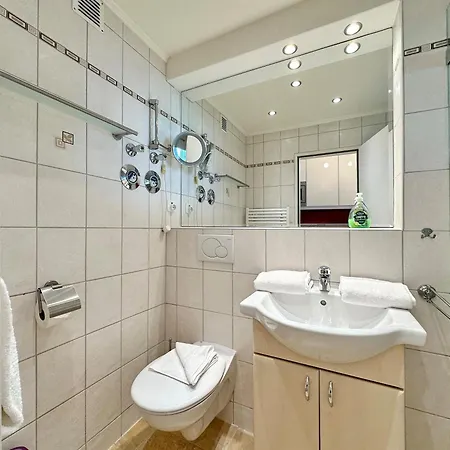 Metropol, Whg 30, Seeseite 1og شقة